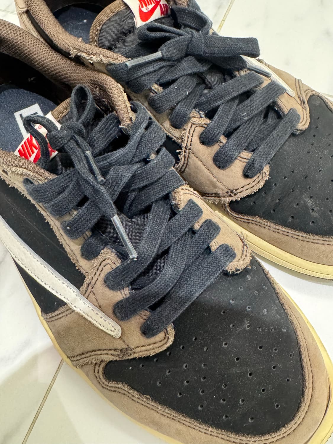 나이키 트래비스 스캇 에어 조던 1 로우 OG 모카 275cm 상품이미지10