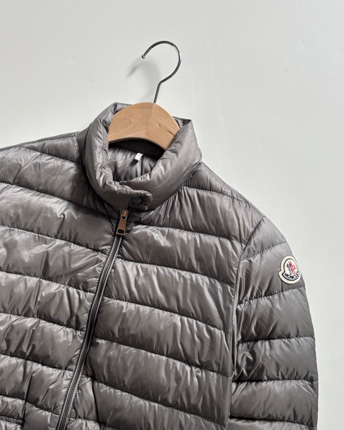 Moncler 몽클레르 란스 그레이 경량 구스다운 우먼 자켓 상품이미지7