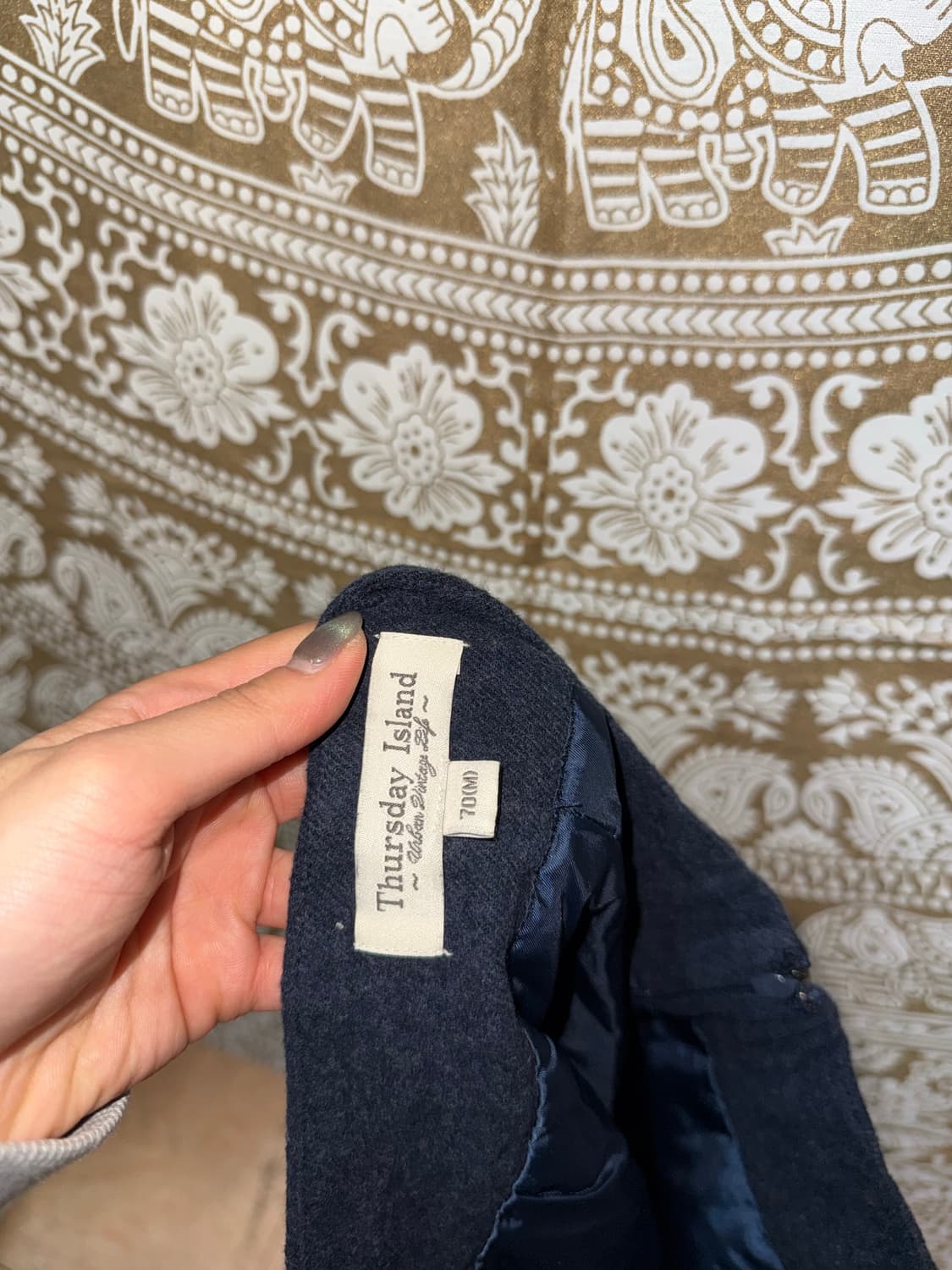 써스데이아일랜드 여성 모직 네이비 스커트  상품이미지8