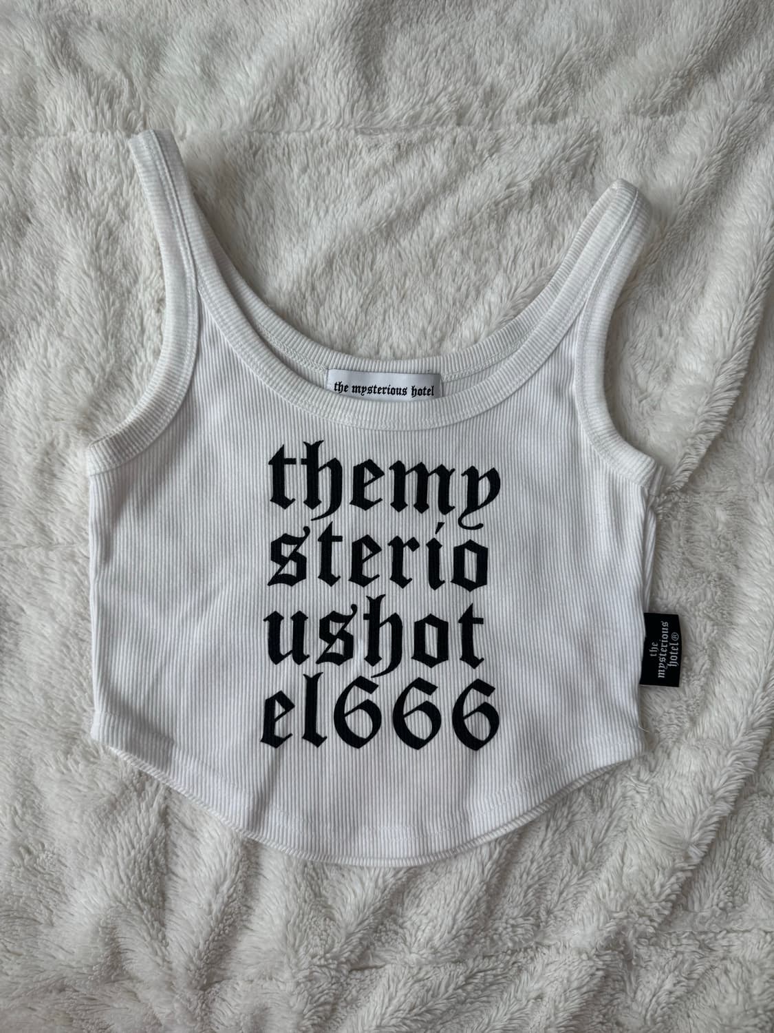 더미스테리어스호텔 666 나시 상품이미지1