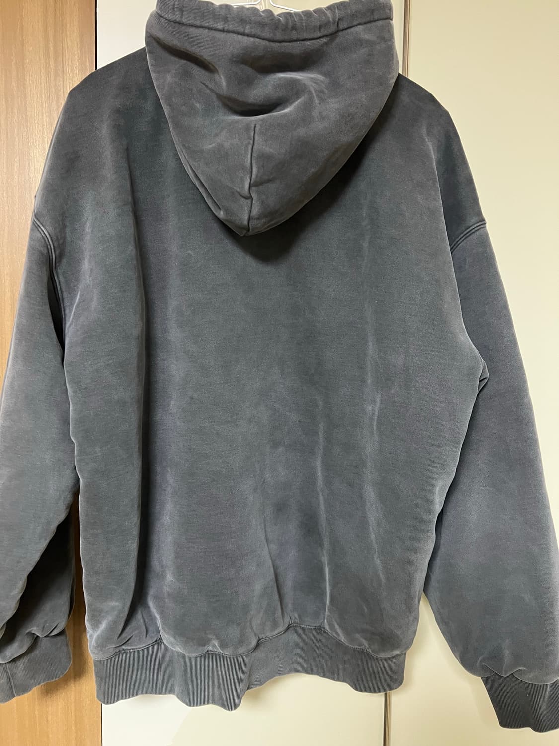 칼하트 wip 후드 비스타 자켓 블랙 가먼트 다이드 상품이미지1