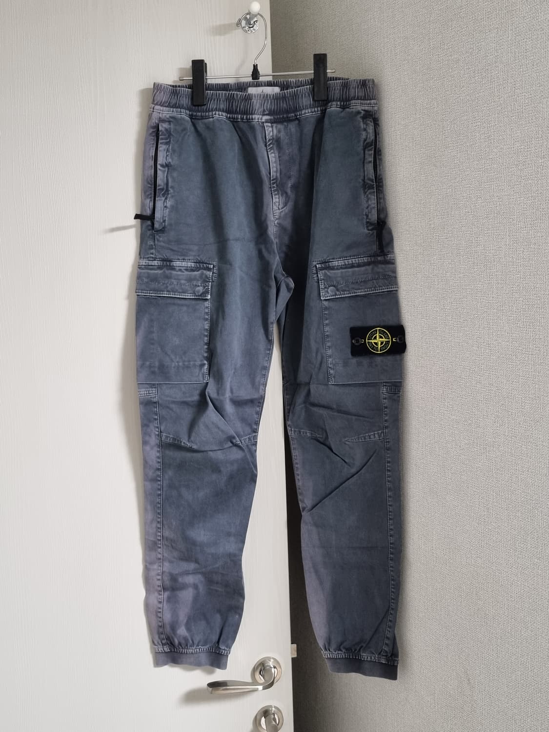 스톤아일랜드 조거팬츠 카고바지 상품이미지1