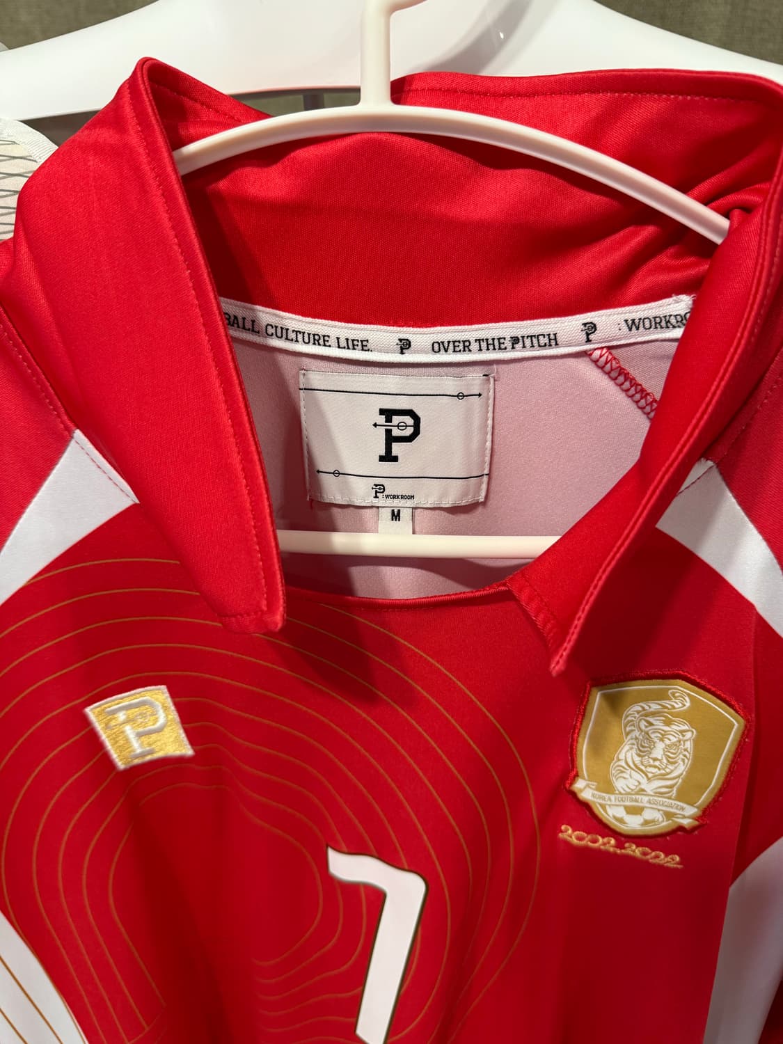 오버더피치 x 2002 대한민국 유니폼 손흥민 마킹 M사이즈 상품이미지3