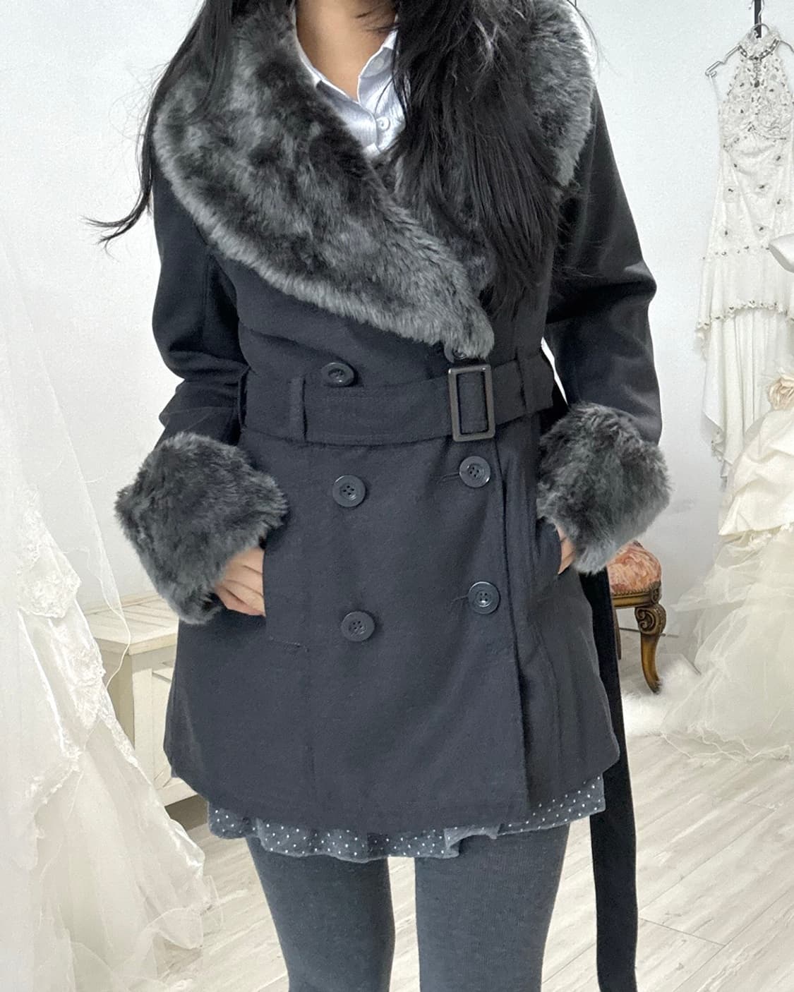 Charcoal Fur-Trim Double-Button Coat 상품이미지3