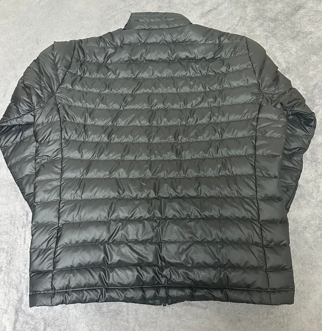 파타고니아 다운스웨터 블랙 상품이미지2