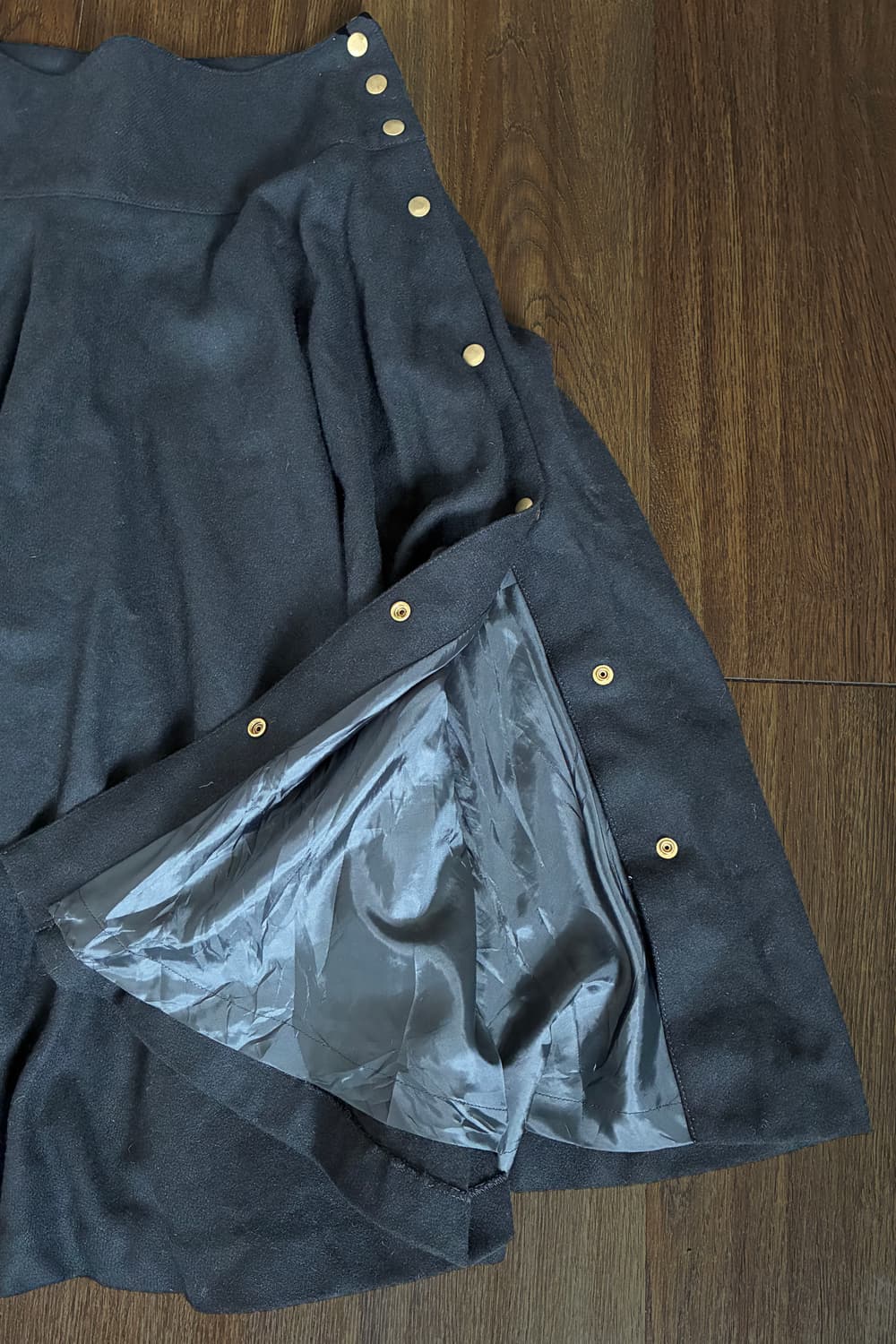 Side Button Flare Skirt 상품이미지6