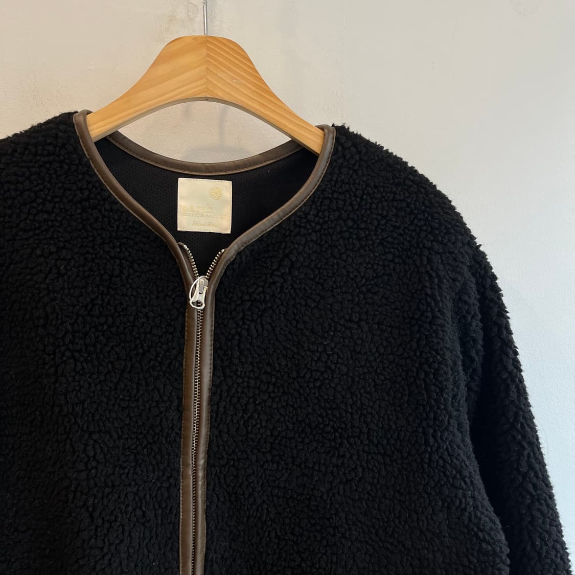 earth music&ecology 후리스 점퍼 상품이미지2