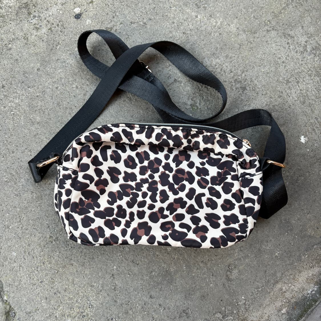 Lee 리 레오파드 호피 미니 크로스백 가방 상품이미지2