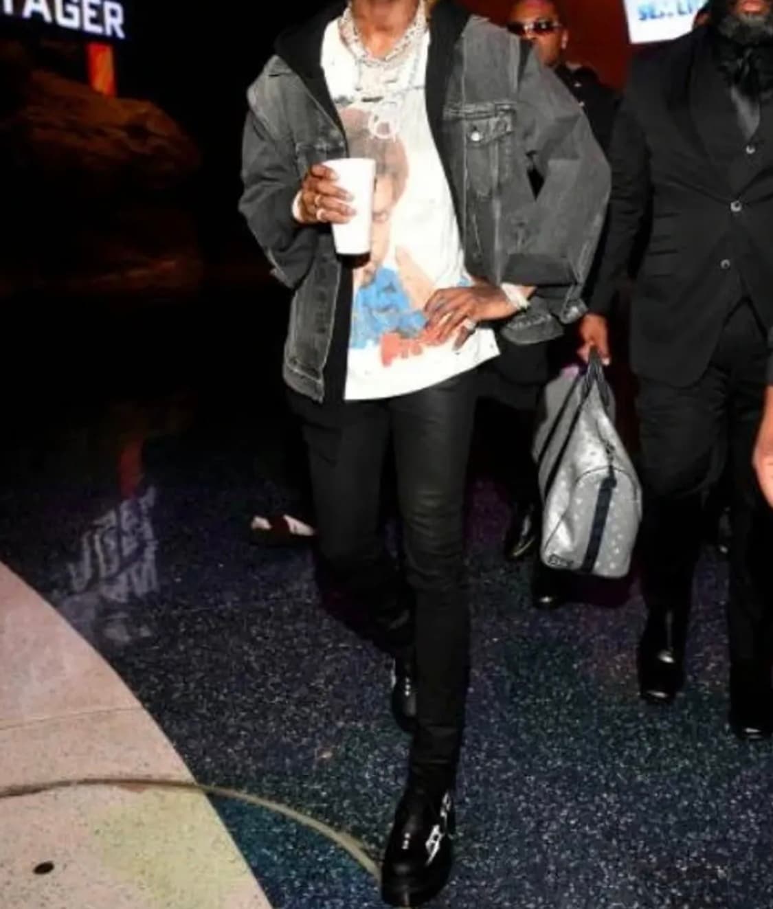 발렌시아가 블랙 트윈세트 데님 자켓 48 상품이미지2