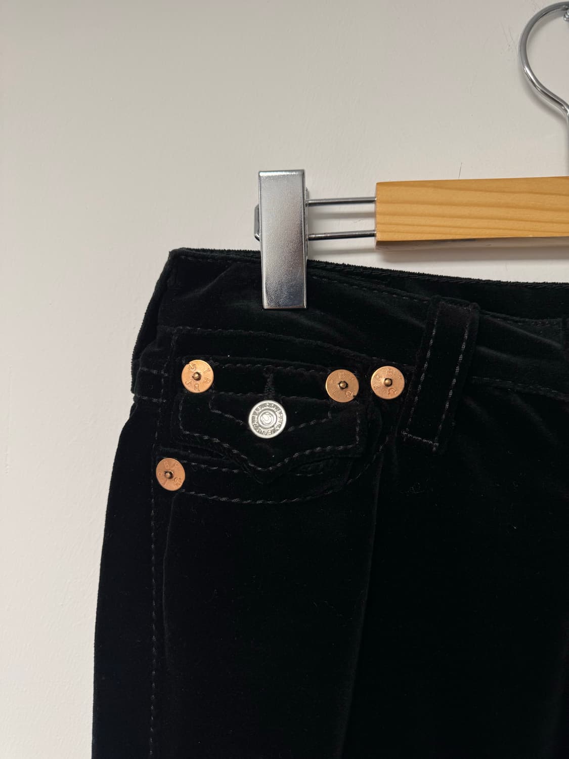 트루릴리전 트루릴리젼 y2k 로우라이즈 블랙 벨벳 부츠컷 팬츠 28 상품이미지4