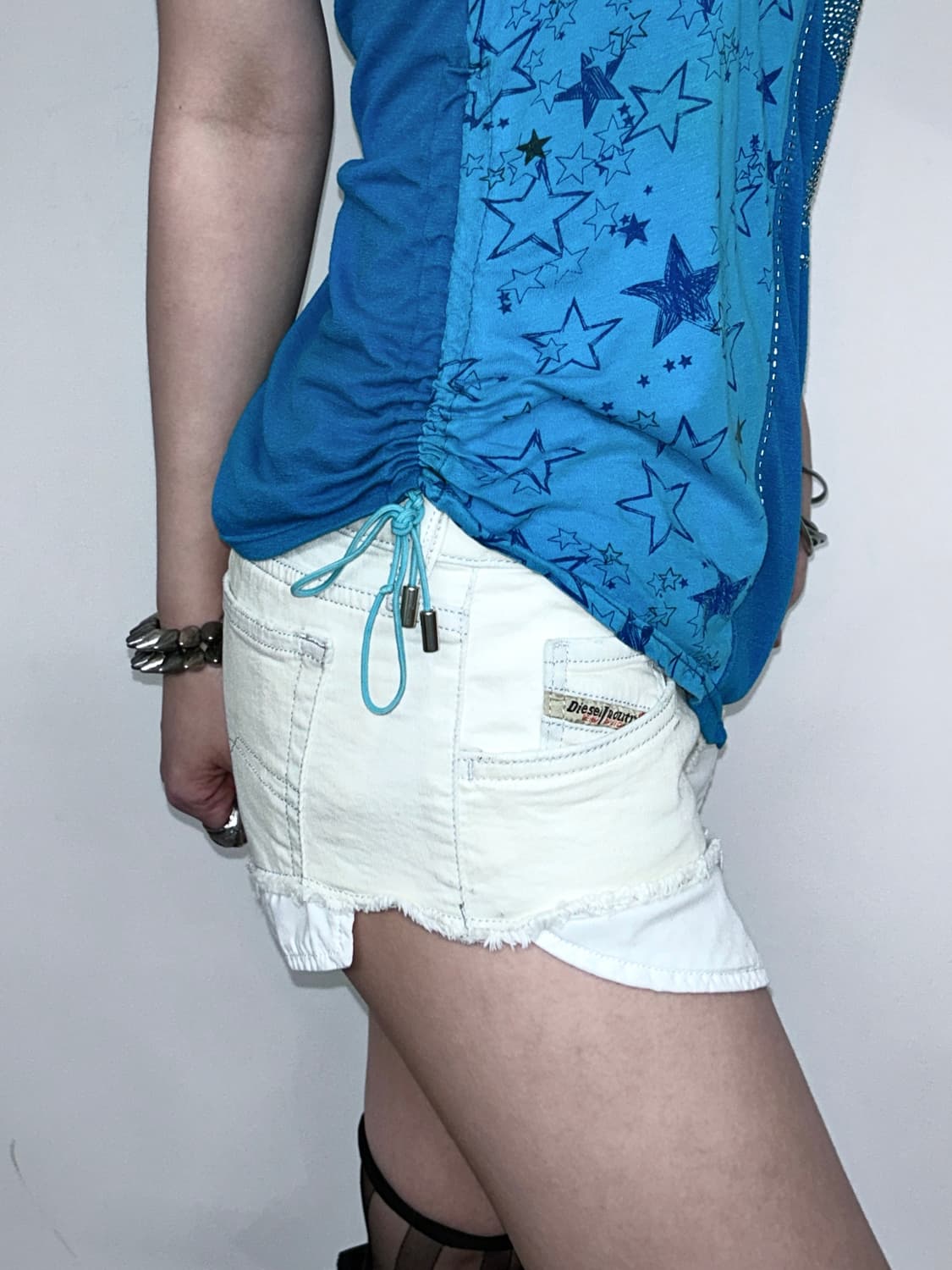 디젤 포켓 레이어드 화이트 쇼츠 상품이미지1