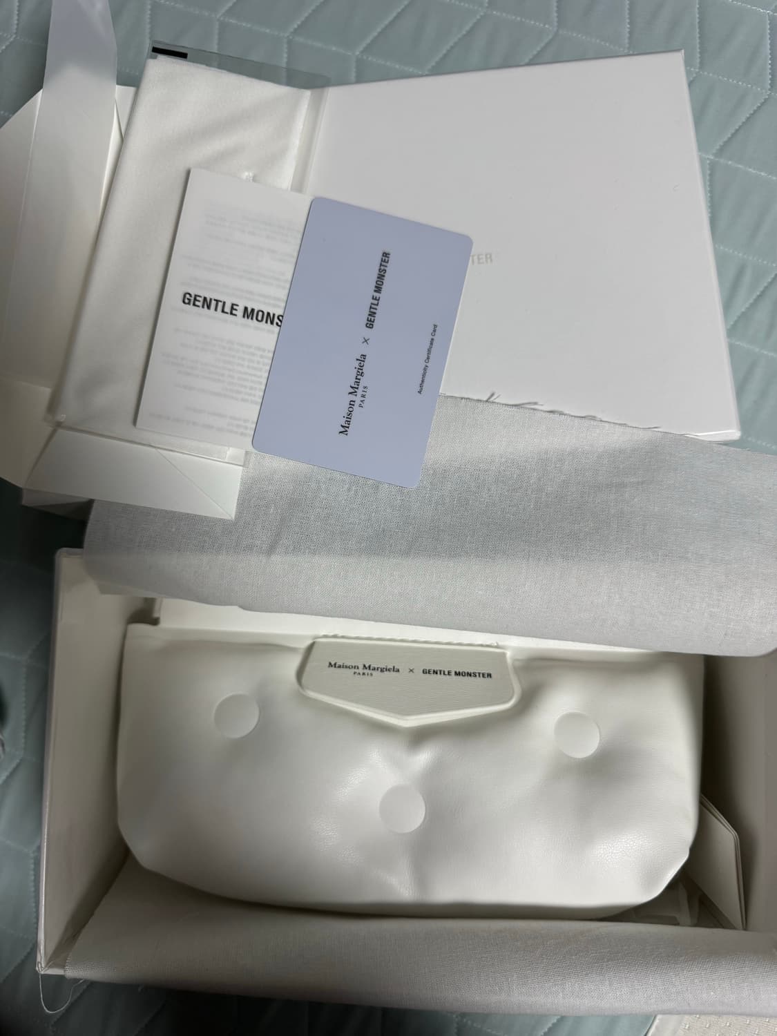 젠틀몬스터 X 메종 마르지엘라 MM012 클리어 블랙 상품이미지2
