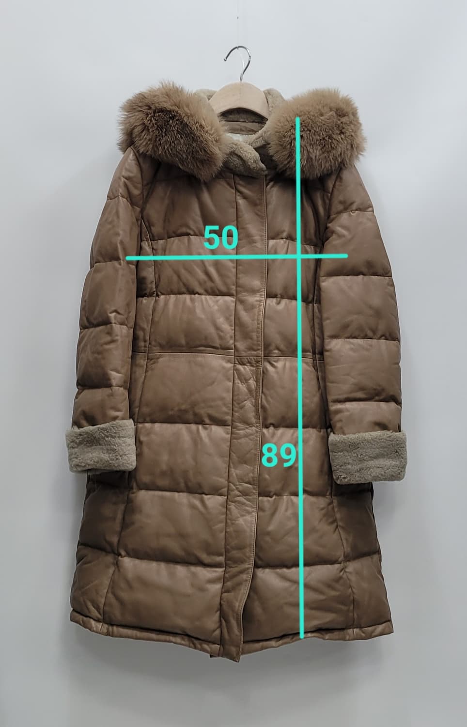 Chalayan 살라얀 이탈리아 양가죽 다운 패딩 코트 / 여 M 카멜
 상품이미지10