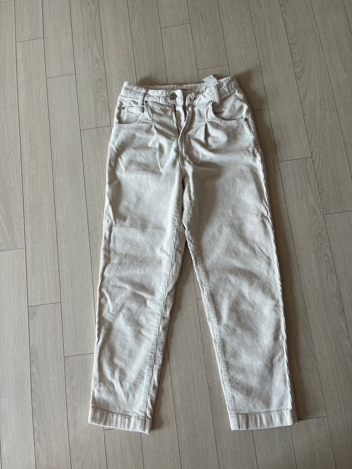 게스 코듀로이 아이보리 바지 24 상품이미지1