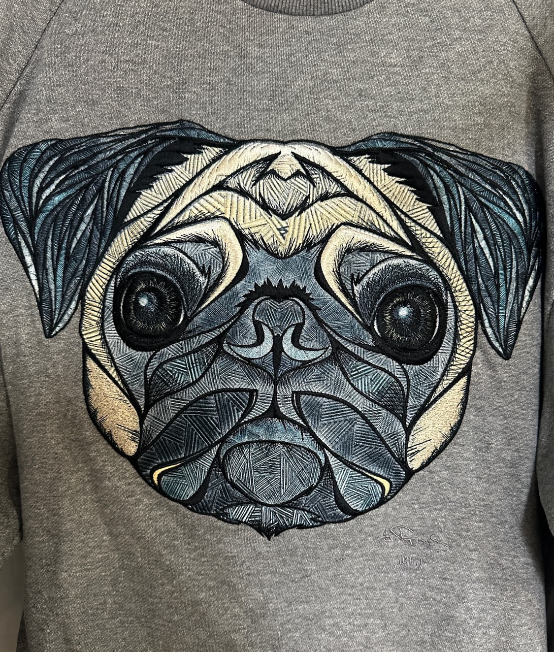 Juun.J 준지 퍼그 자수맨투맨 상품이미지2