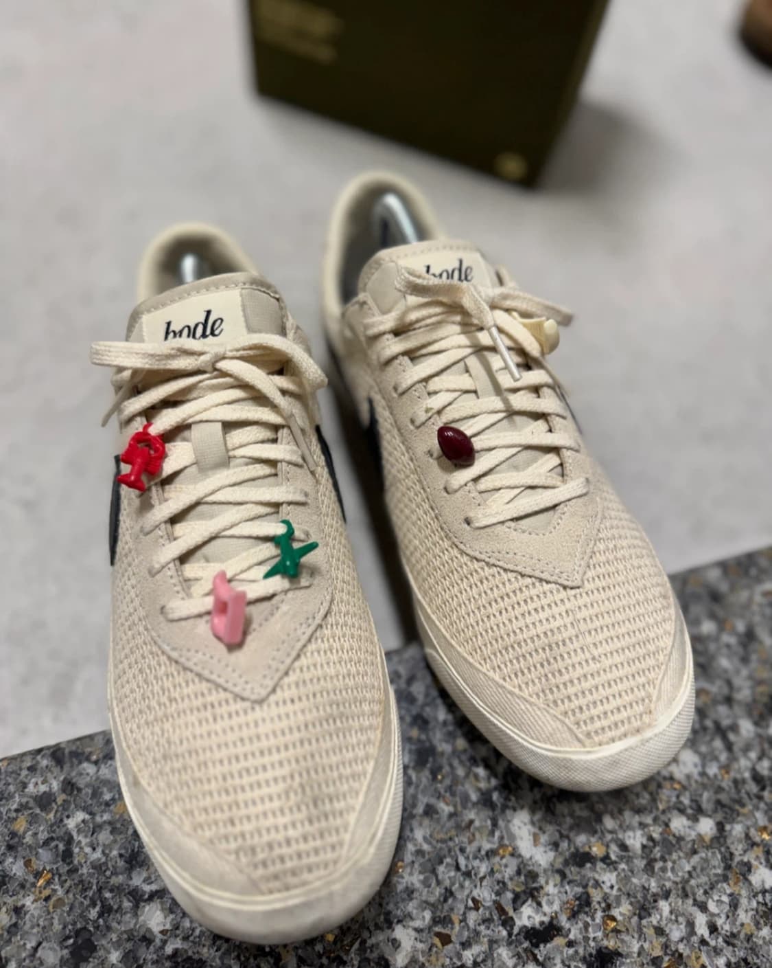 나이키 x 보디 아스트로그래버 SP 라이트 크림 앤 블랙 상품이미지4