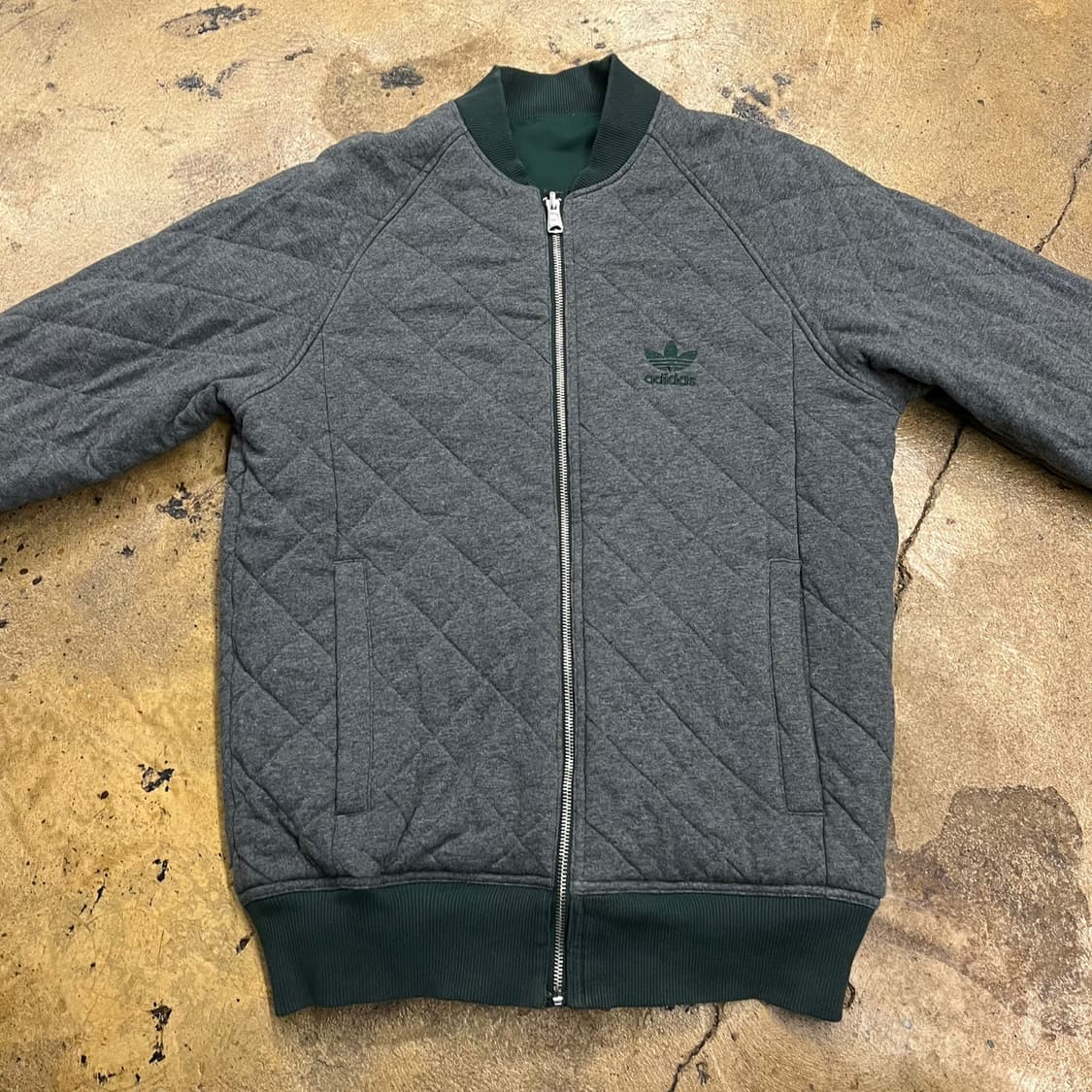 [정품/100] 아디다스 양면 그린 차콜 퀼팅 자켓 b8 상품이미지2