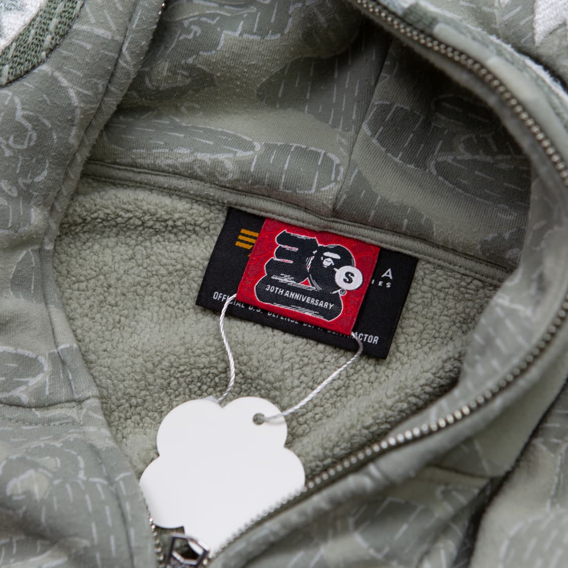 베이프 x 알파인더스트리 샤크 풀 집업 후디 상품이미지8