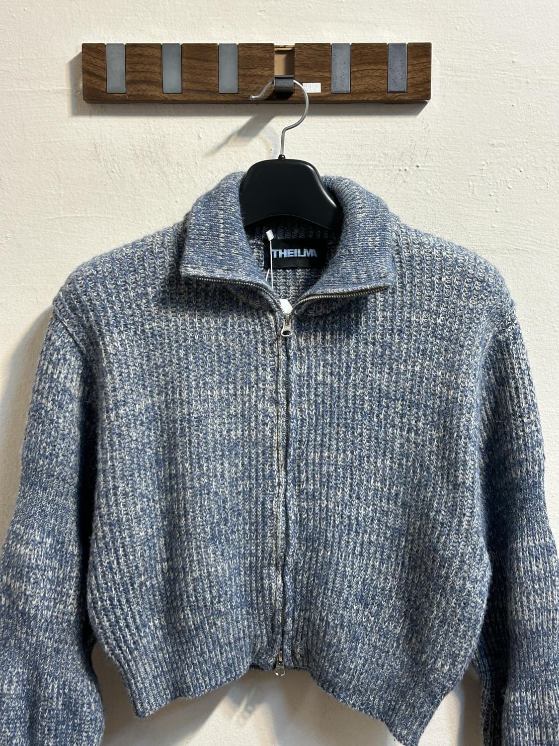 더일마 알파카 벌룬슬리브 크롭 집업 가디건 상품이미지2