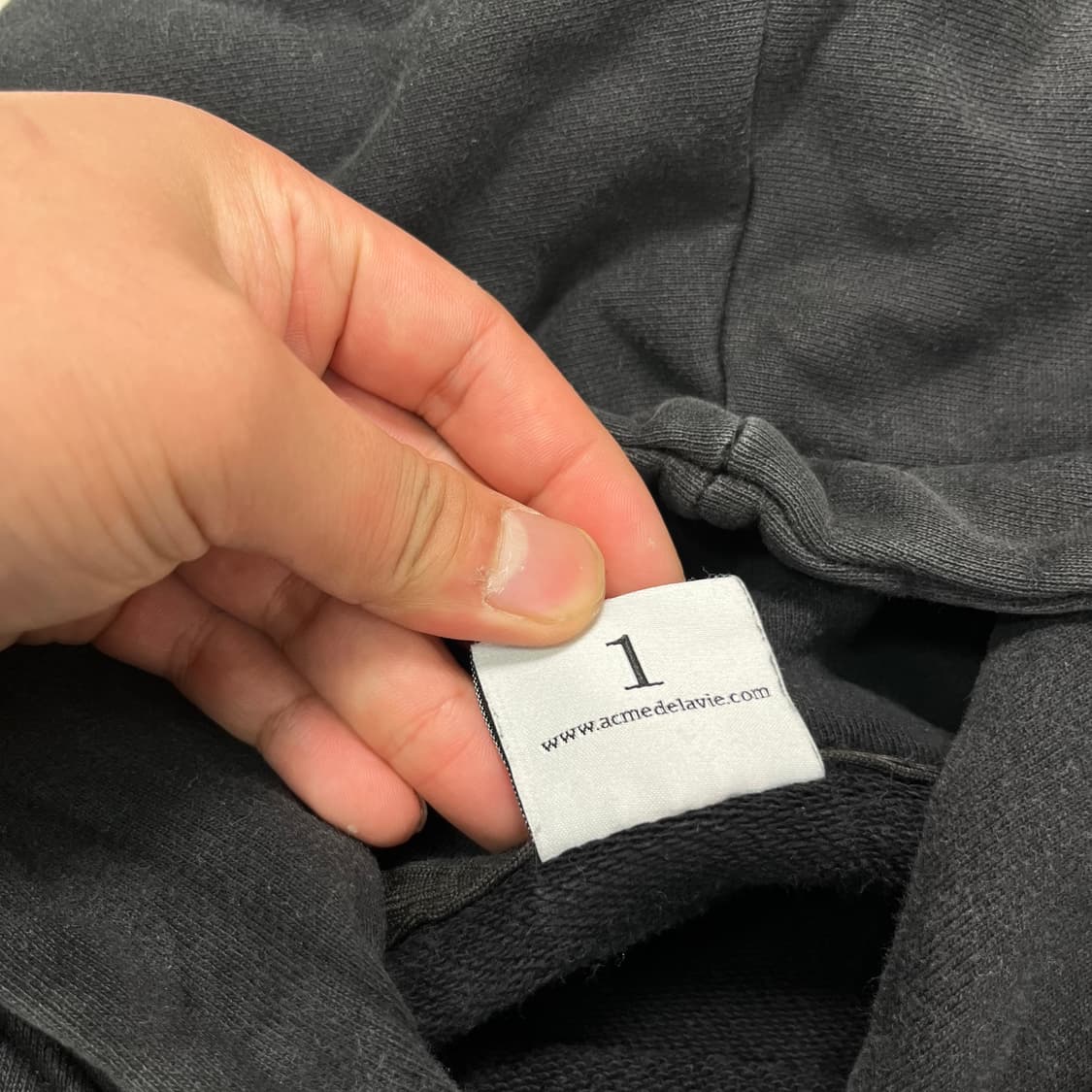 100 아크메드라비 후드티 상품이미지5