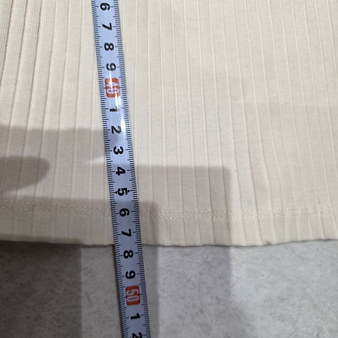 쥬시쥬디 크롭 니트 아이보리 85(새상품) 상품이미지8