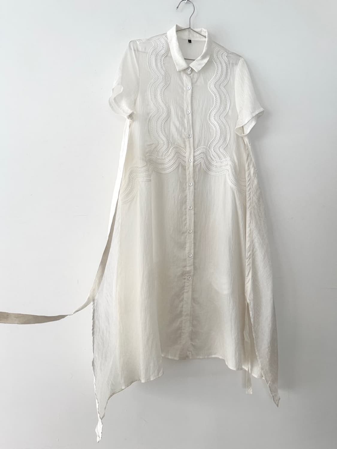 Wave embroidery layered top & ops  상품이미지3