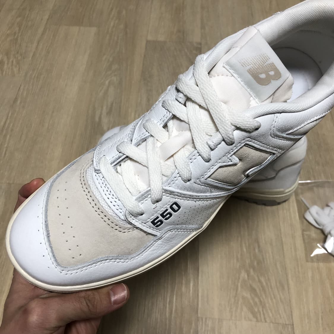 (275) 새상품 뉴발란스 BB 550 화이트 팀버울프 상품이미지2