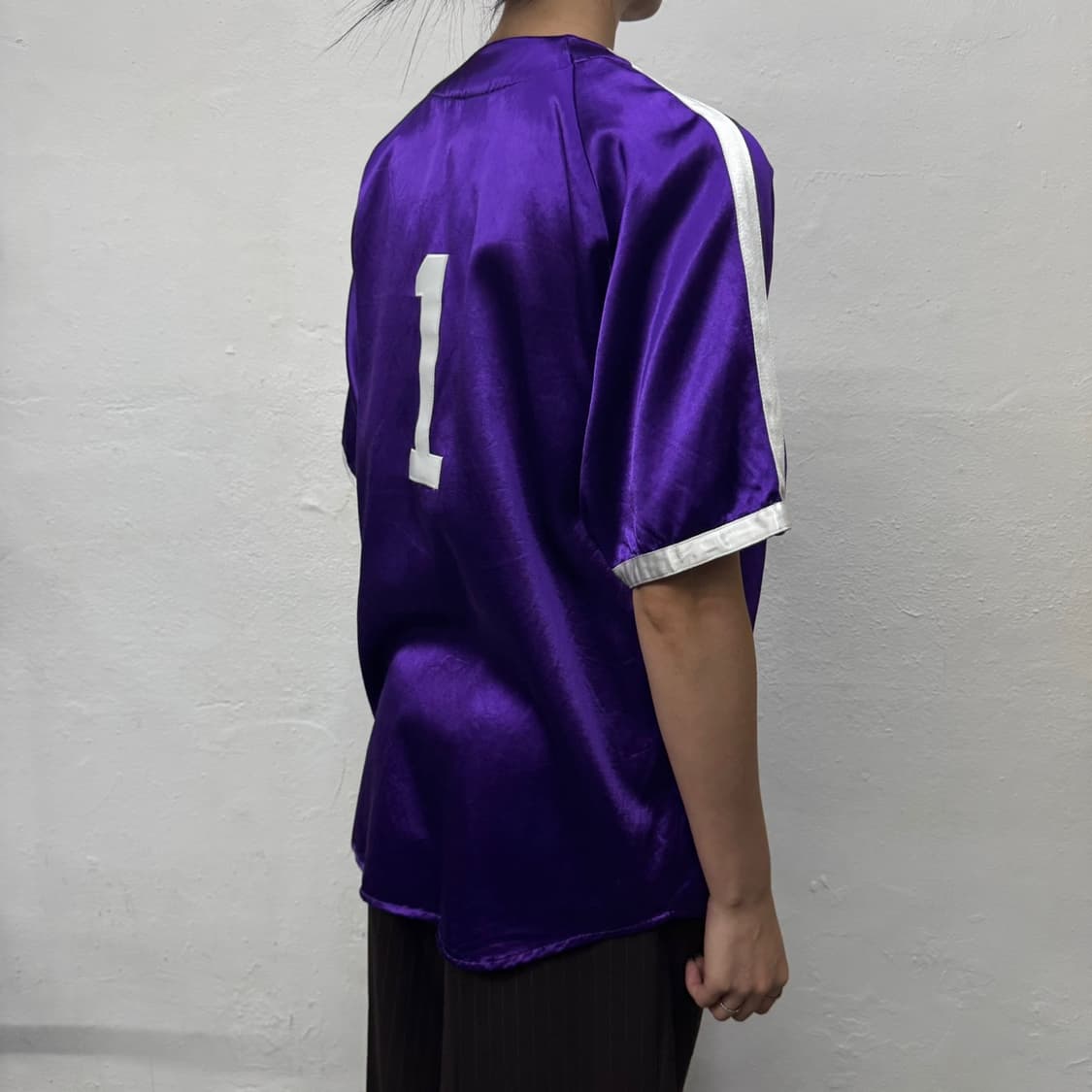 슈프림(SUPREME) 17ss 퍼플 새틴 스펠아웃로고 베이스볼 저지 상품이미지2