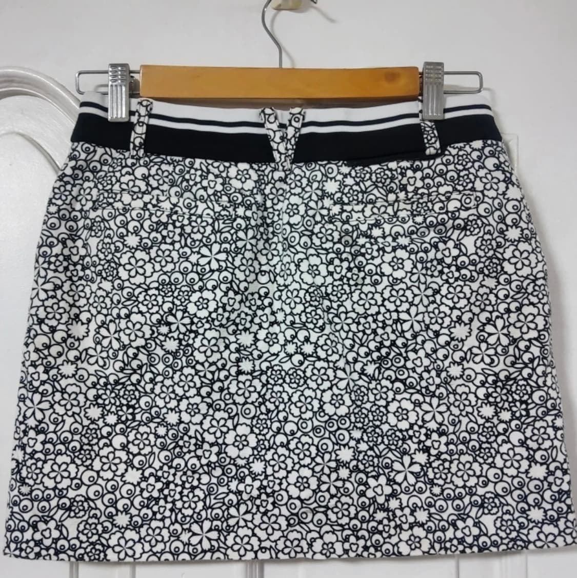 빈폴 골프 치마 스커트 67호 여자 26 27인치 넘이쁨 최상컨디션 상품이미지1