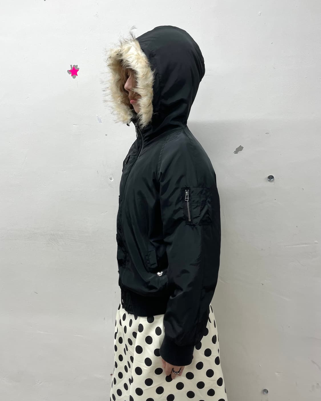  n2b Glossy Black Padded Jumper  상품이미지6