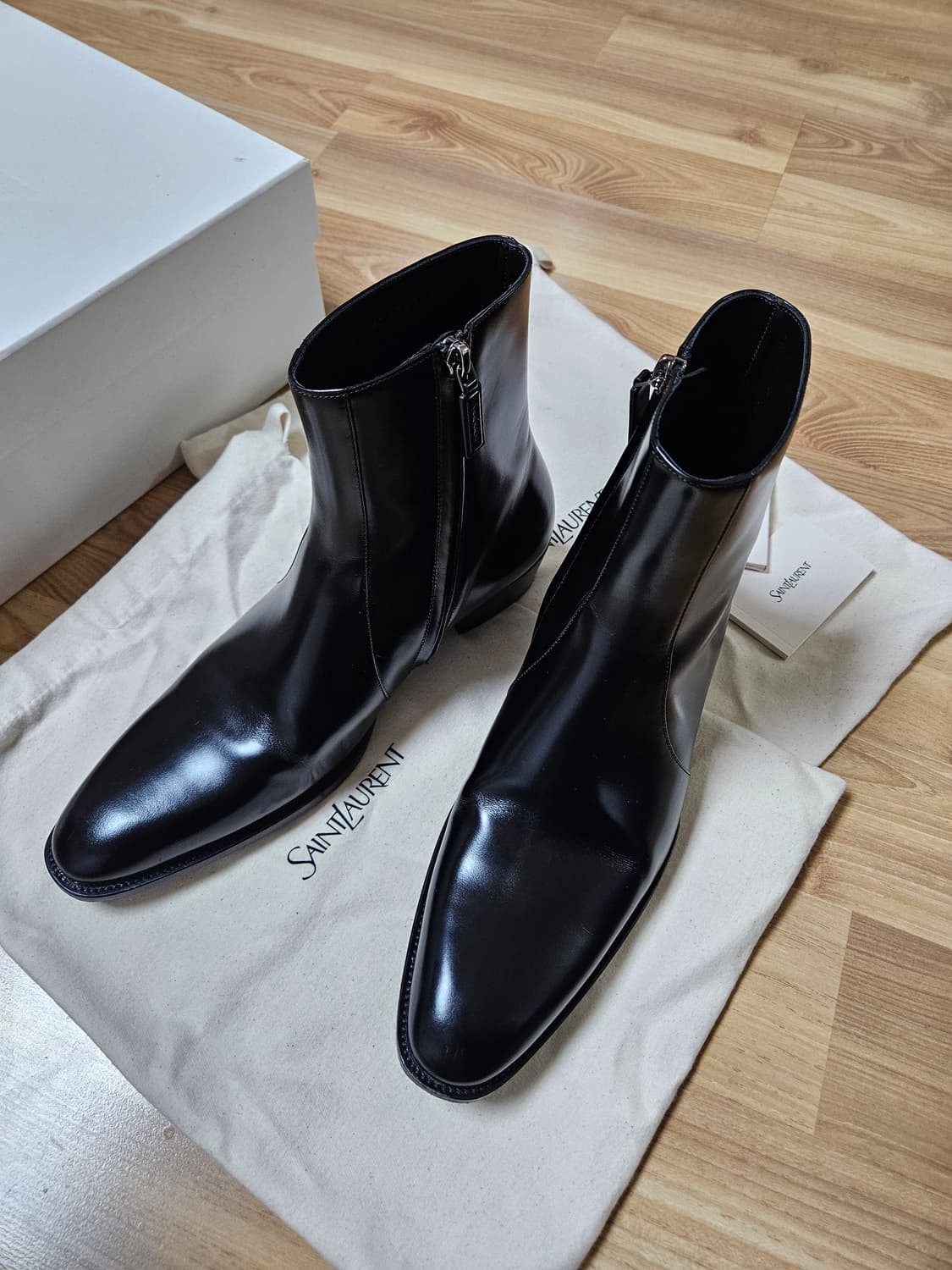 생로랑 로만 지퍼 앵클부츠 블랙 상품이미지4
