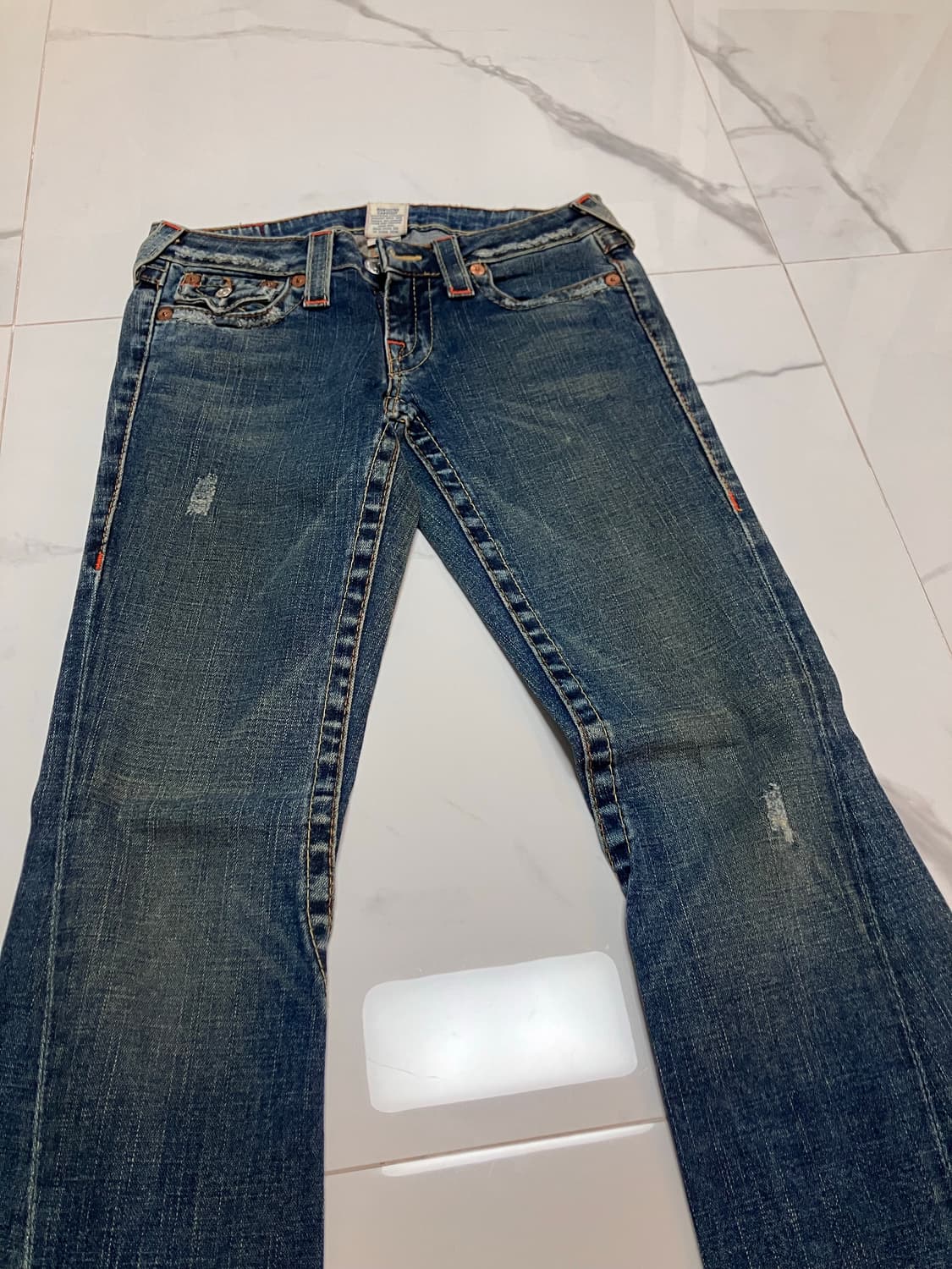 Joey 조이 플랩포켓 로우라이즈 미디움 워시 부츠컷 트루릴리젼 상품이미지7