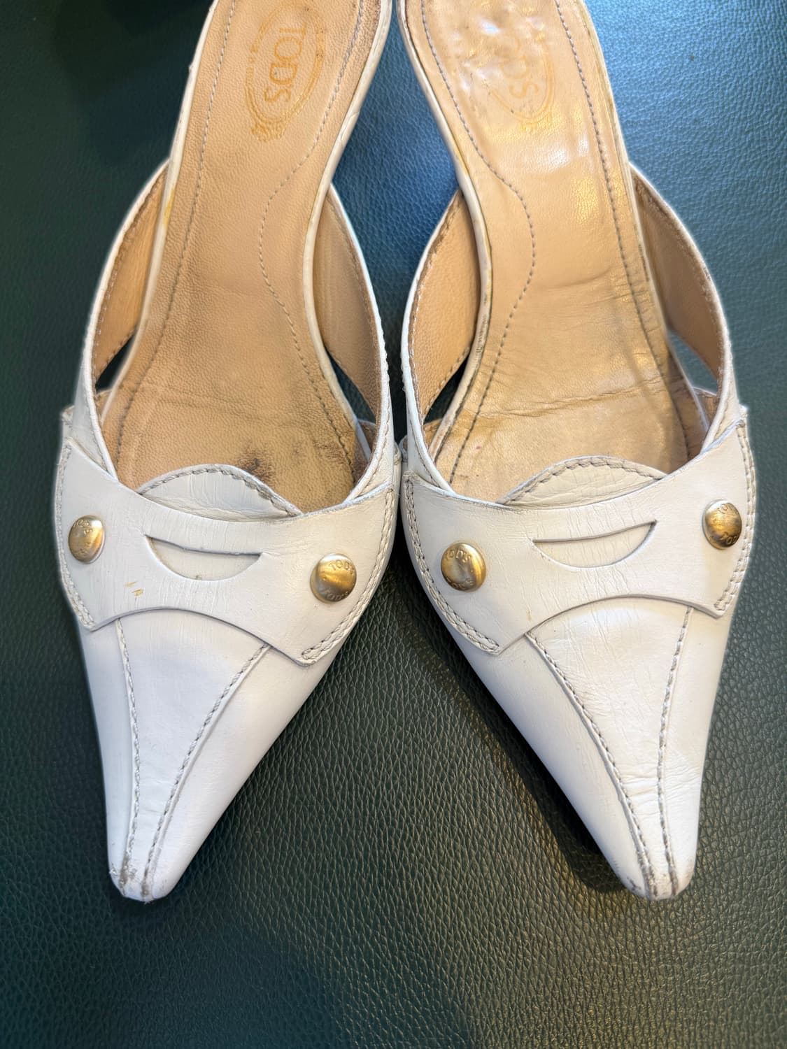 tods 키튼 힐 슬링백 상품이미지2