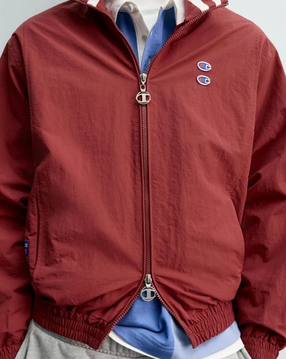 자라 x 챔피온 테크니컬 패치 자켓 레드 상품이미지4