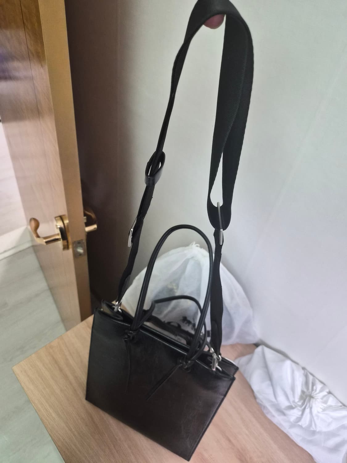 아더에러 남자 가방 상품이미지3