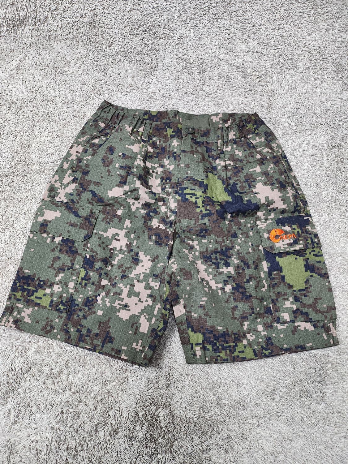 네파 디지털 카모 반바지 95 M 30인치 새제품 상품이미지1