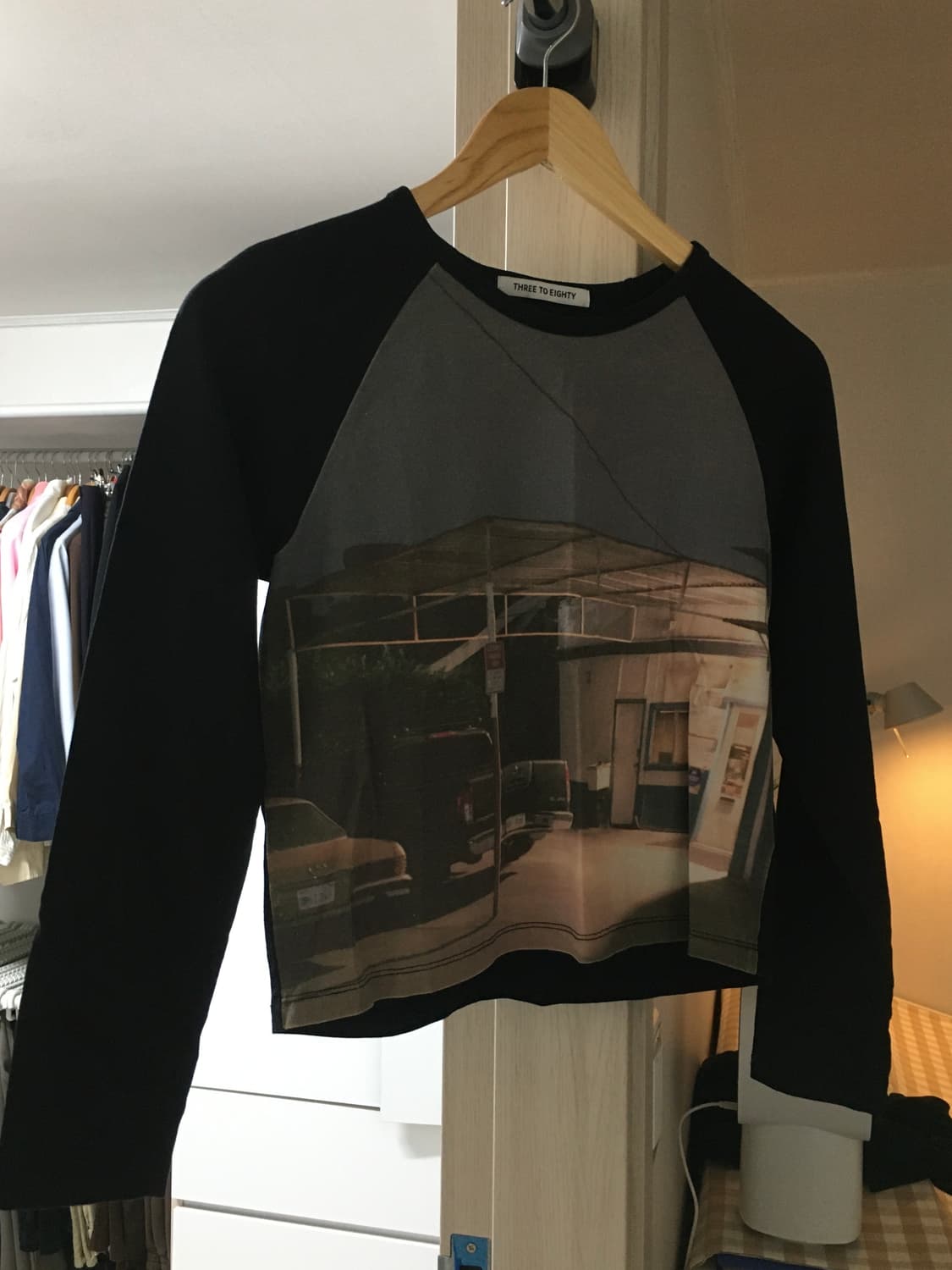 쓰리투에이티 Printed Reglan T-Shirt 상품이미지7