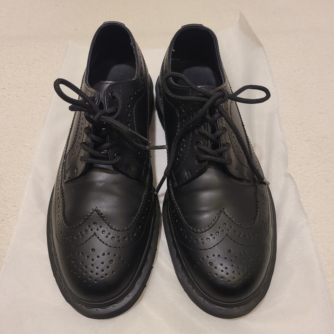 닥터마틴 3989 윙팁 270 상품이미지1