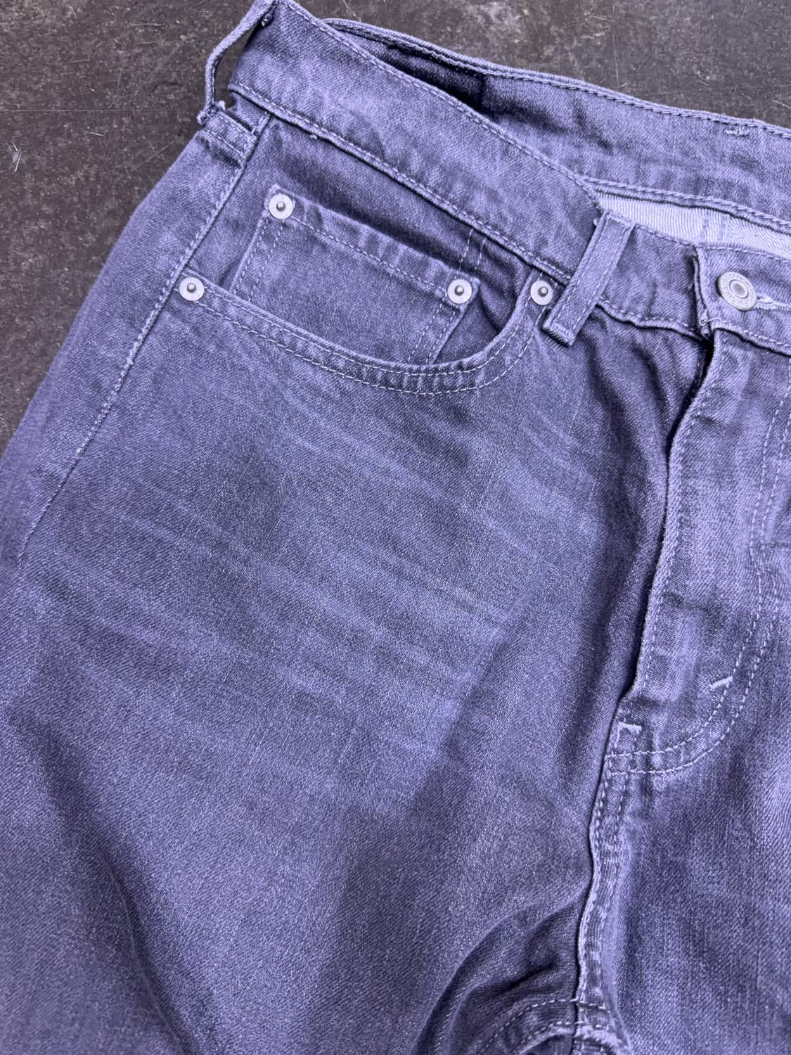 리바이스 505 레귤러 스트레이트핏 그레이 워싱 팬츠 32 상품이미지4