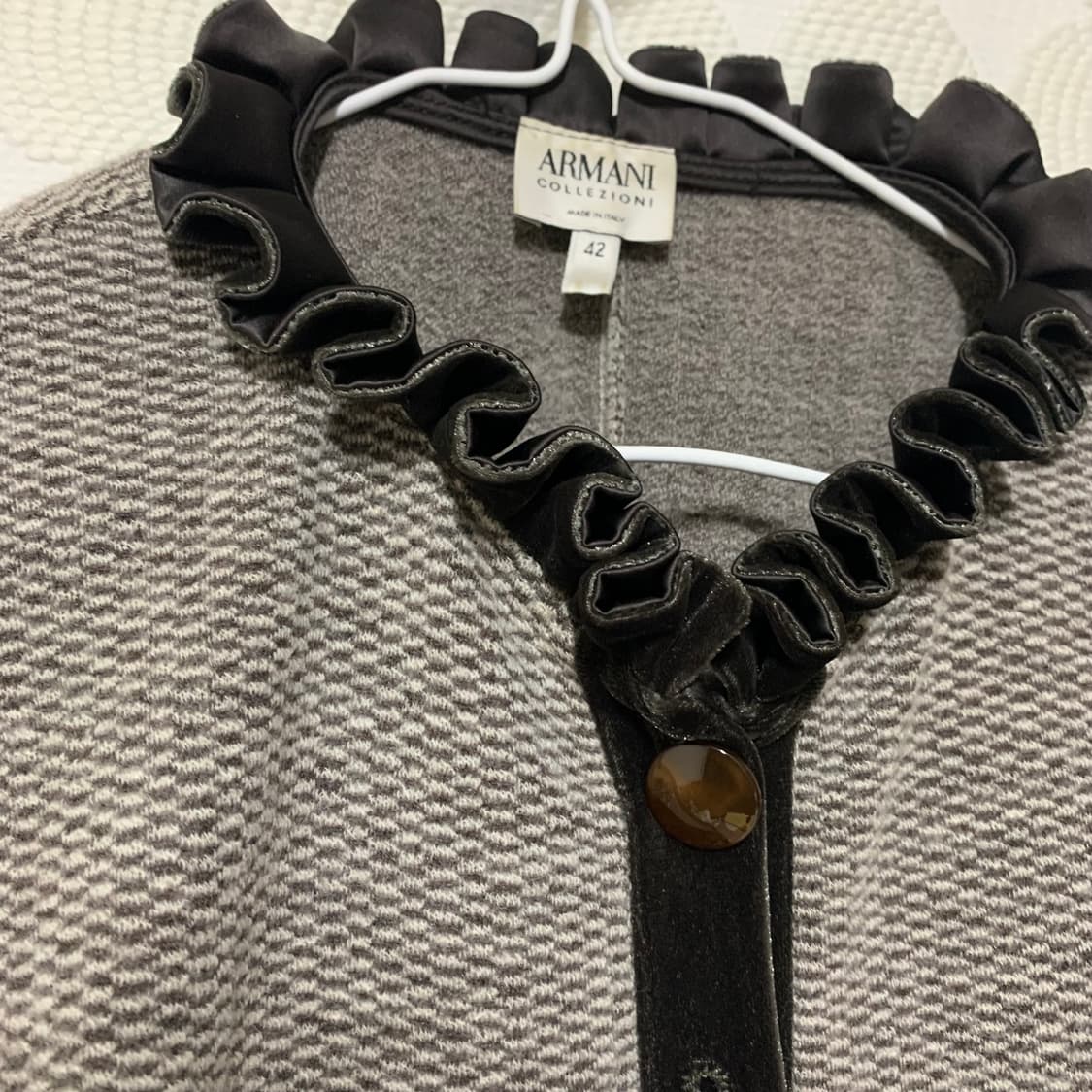 Armani 벨벳 디테일 자켓 상품이미지6