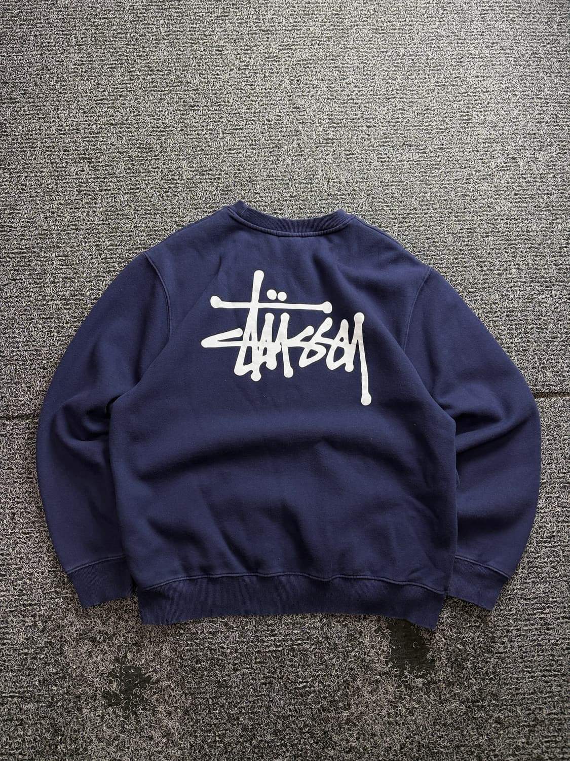 스투시 시그니처 빅로고 크루넥 맨투맨 3033 상품이미지5