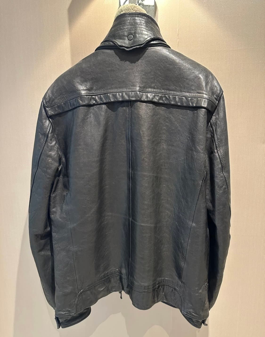 솔리드 옴므 우영미 램스킨 레더 자켓 105 상품이미지5