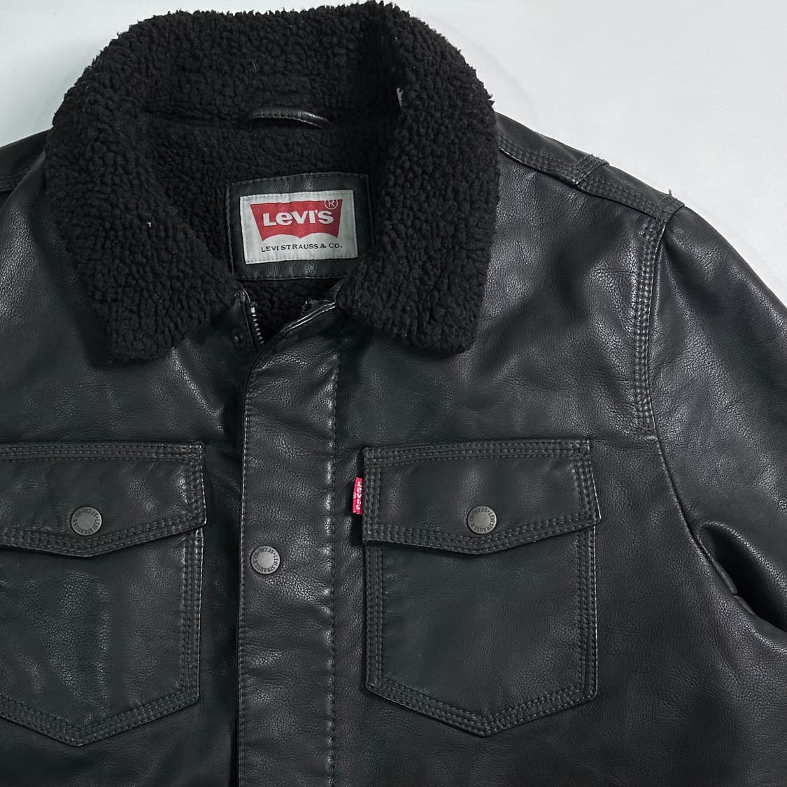 리바이스 페이크레더 트러커 자켓   상품이미지3