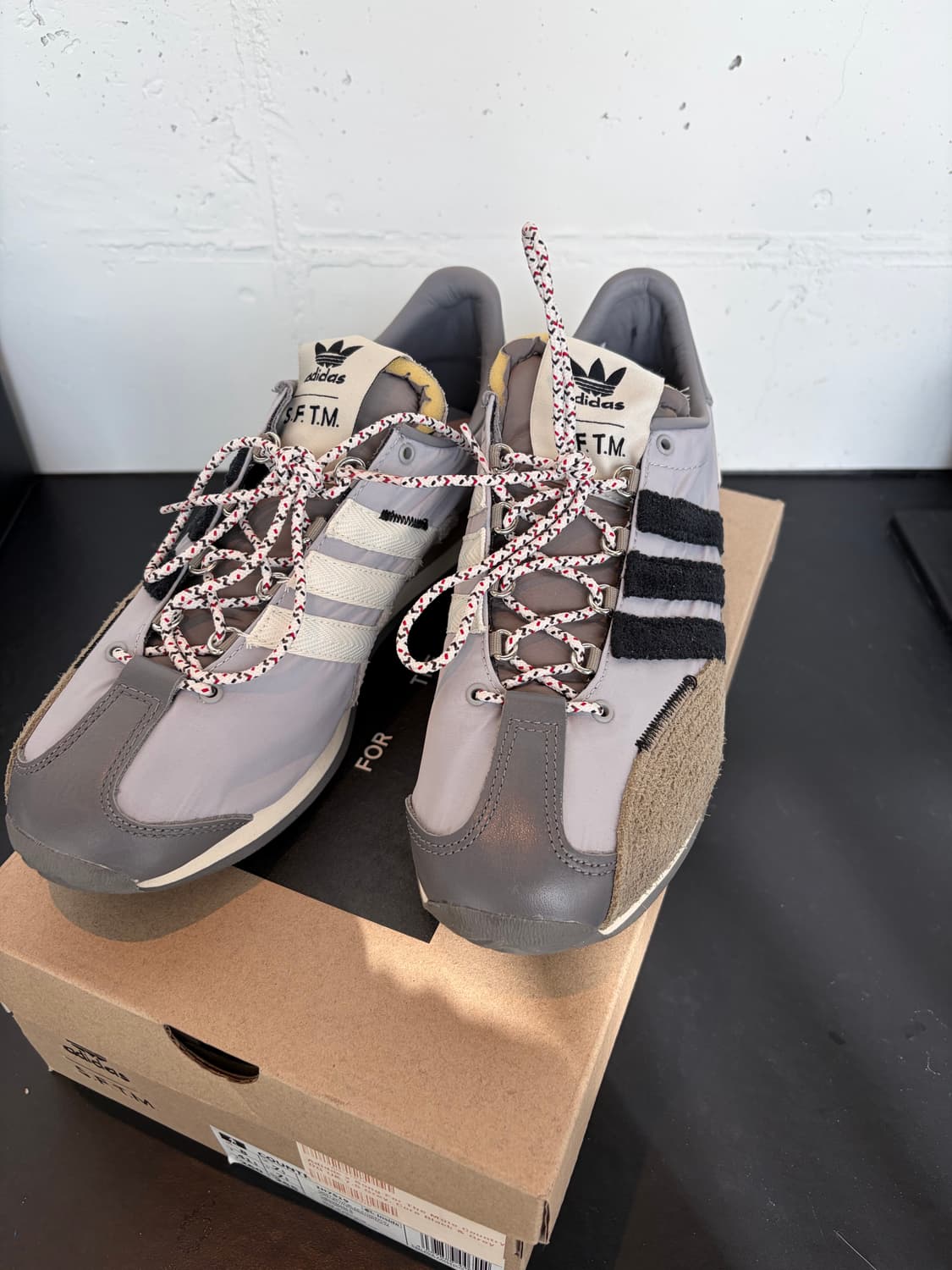 아디다스 송포더뮤트 컨트리 260 상품이미지1