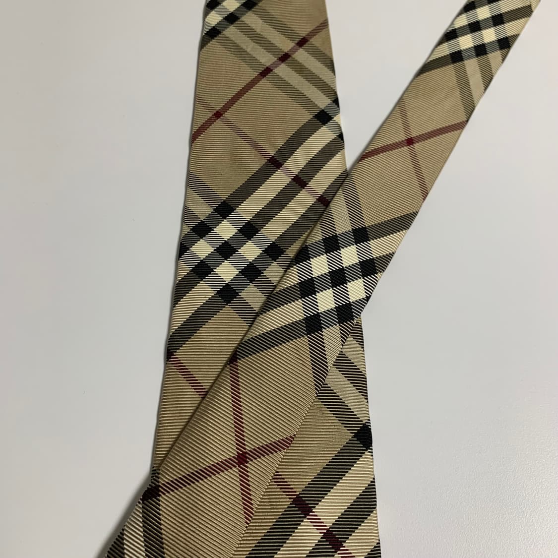 버버리(BURBERRY) 노바체크 넥타이 명품 100실크 A등급 9cm 상품이미지5