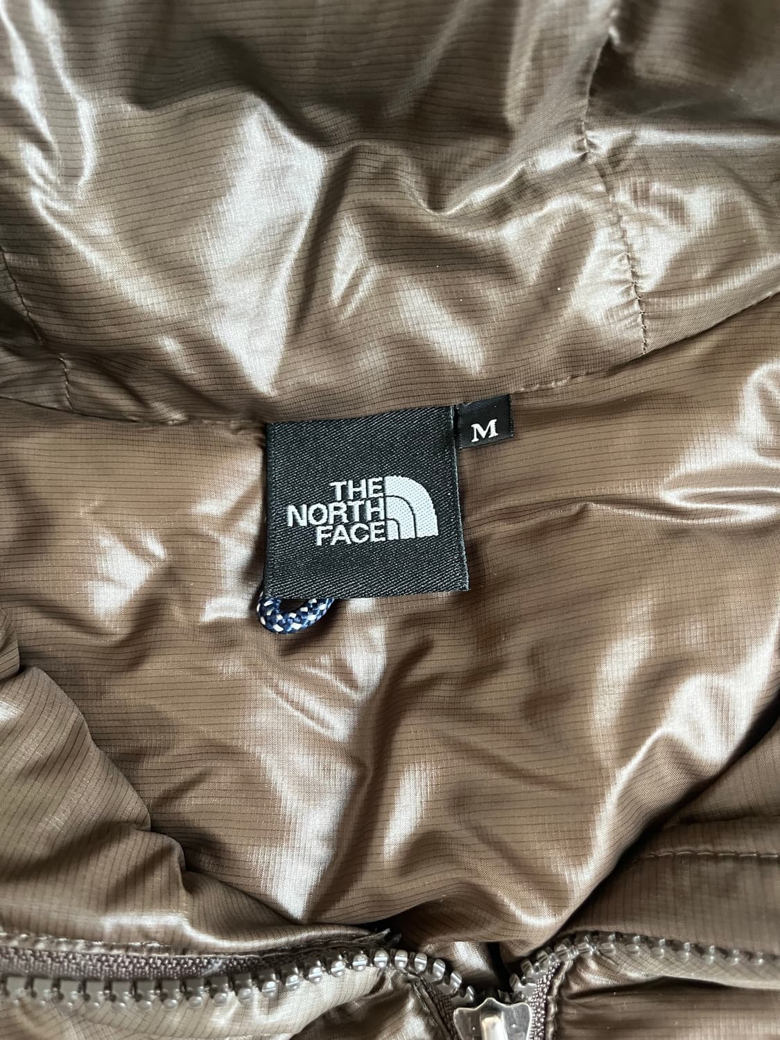 노스페이스 아콘카구아 브라운 패딩  상품이미지3