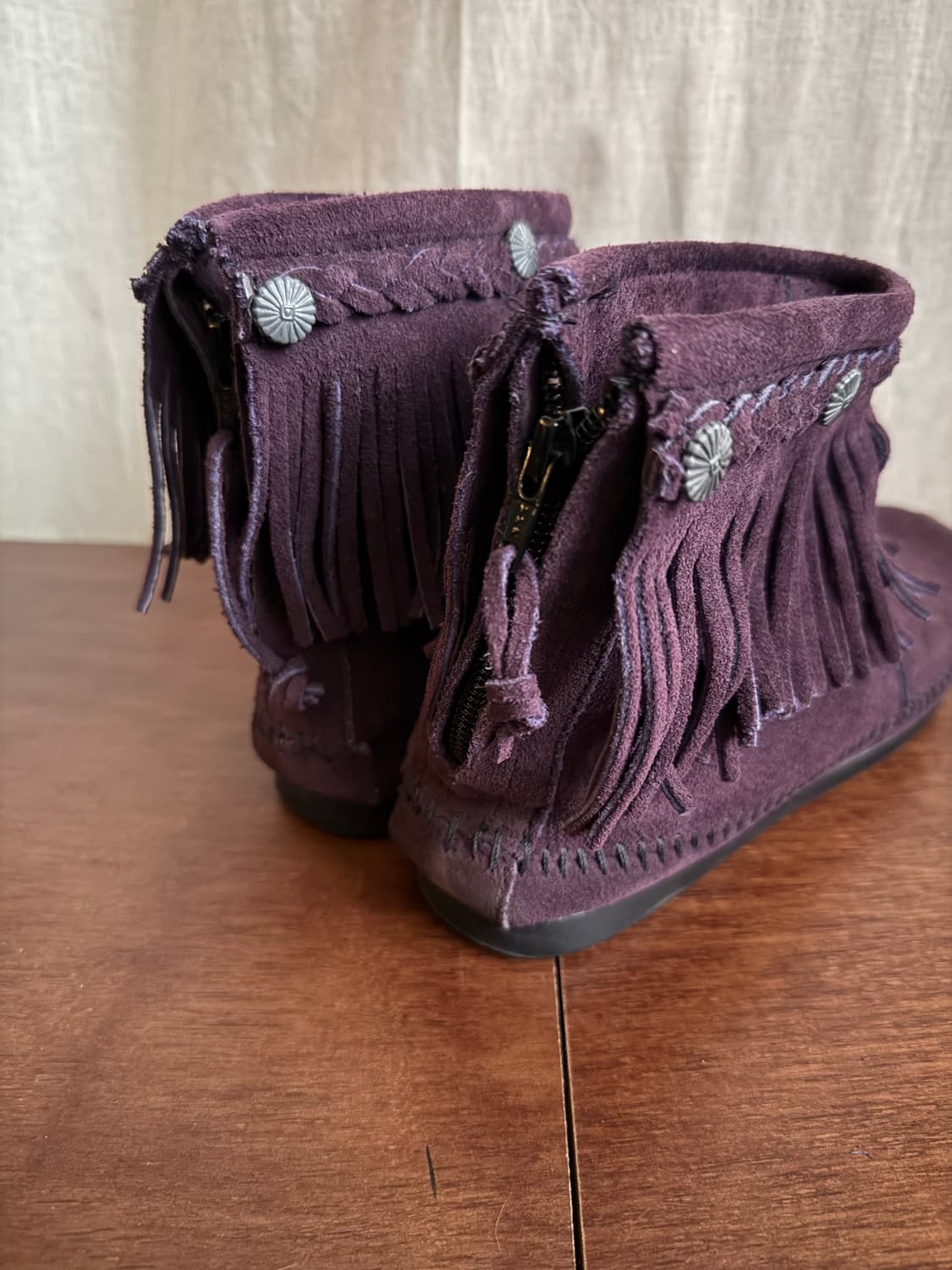 MINNETONKA fringe suede boots 상품이미지6