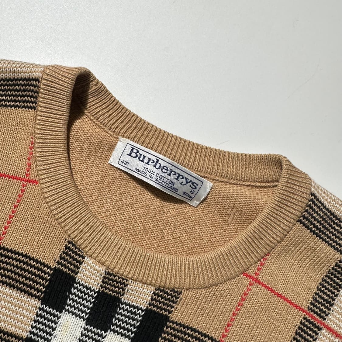 버버리 노바체크 라운드 니트 상품이미지4