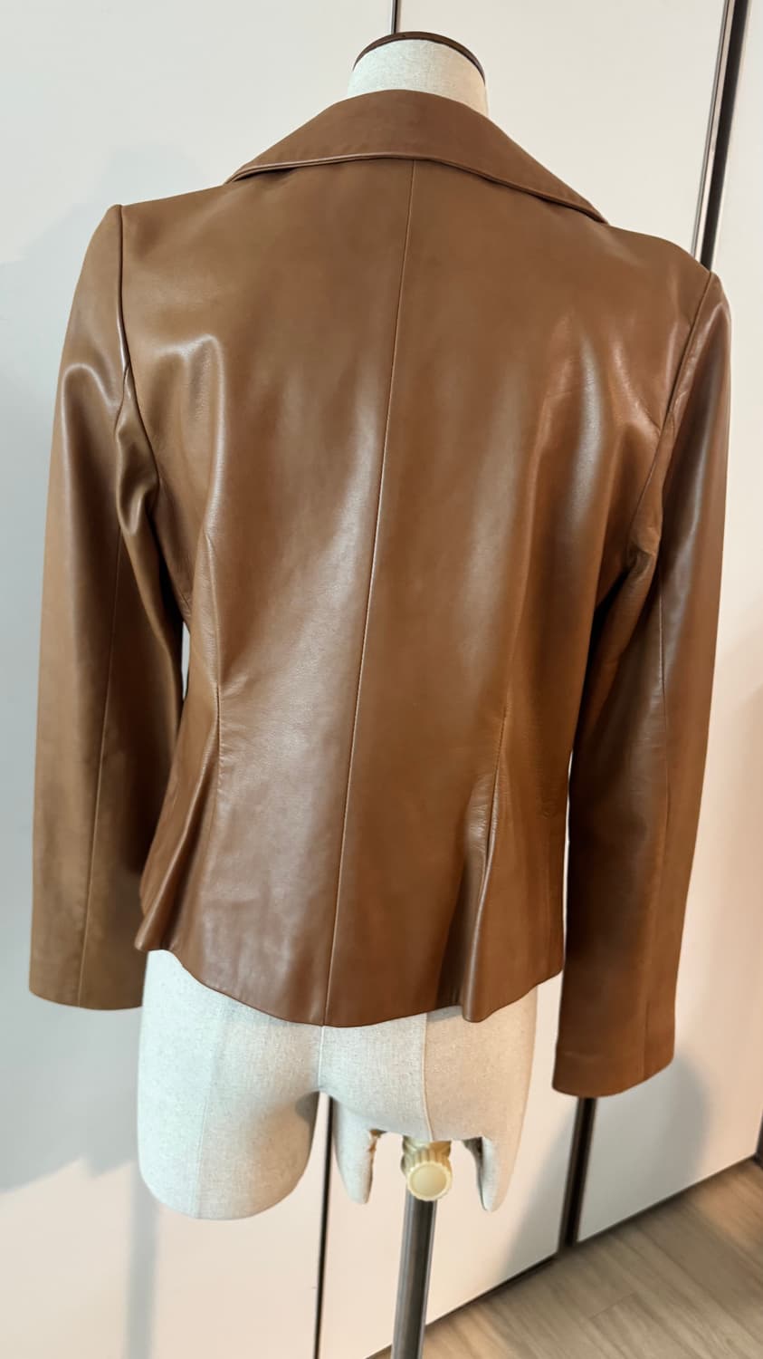 TIME 양가죽 여성 가죽 브라운 자켓  상품이미지4