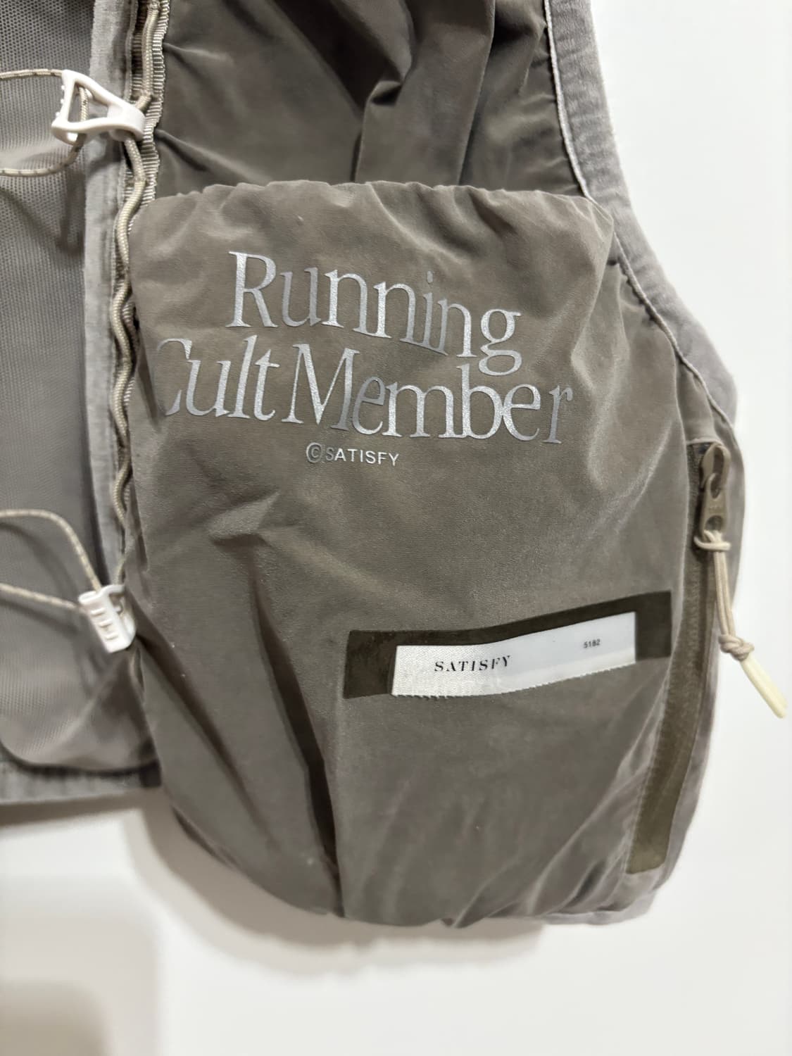 세티스파이/저스티스 코듀라 5L 하이드레이션 베스트 미네랄그래파이트/SM 상품이미지5